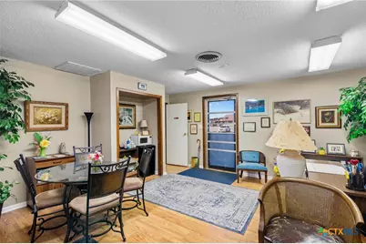 1001 E Airline Road, Victoria, TX 77901 - Photo 2