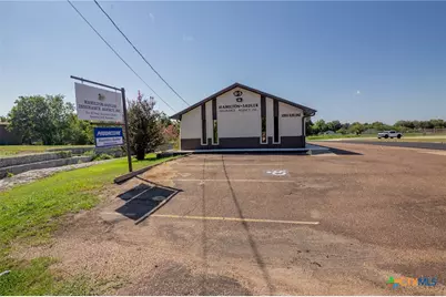 1001 E Airline Road, Victoria, TX 77901 - Photo 22