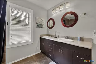 1015 Reiley Rd, Seguin, TX 78155 - Photo 18