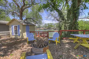1015 Reiley Rd, Seguin, TX 78155 - Photo 2