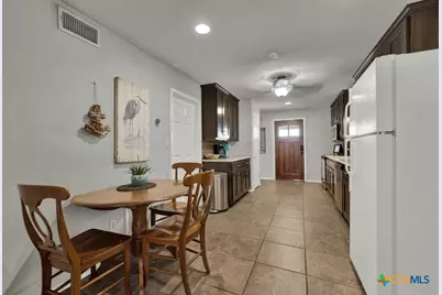 1015 Reiley Road, Seguin, TX 78155 - Photo 6