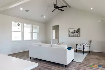 243 Honeycomb, Victoria, TX 77904 - Photo 8