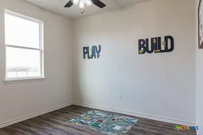 243 Honeycomb, Victoria, TX 77904 - Photo 32