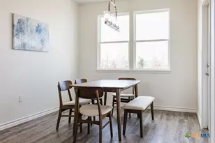 243 Honeycomb, Victoria, TX 77904 - Photo 14