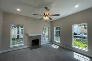 201 E 6th St, Lampasas, TX 76550 - Photo 18