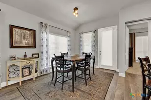 432 Sweetleaf Ln, New Braunfels, TX 78132 - Photo 14