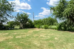 575 Farm Road 1602, Jonesboro, TX 76538 - Photo 10