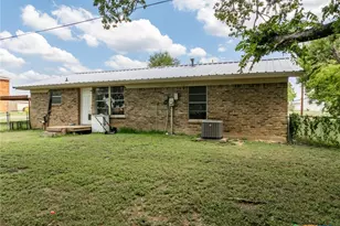 202 Bluebonnet St, Gatesville, TX 76528 - Photo 16
