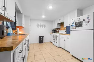 202 Bluebonnet St, Gatesville, TX 76528 - Photo 6