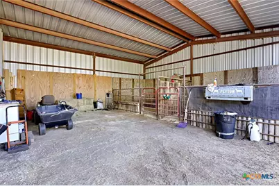 10862 Fm 537, Stockdale, TX 78160 - Photo 30