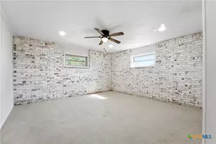 256 Dixie Ln, Victoria, TX 77904 - Photo 14