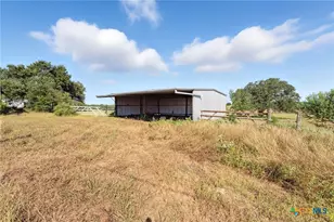256 Dixie Ln, Victoria, TX 77904 - Photo 28