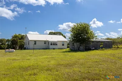 199 Sunset Trail, Luling, TX 78648 - Photo 24