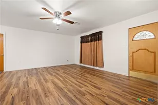 2610 Powell Dr, Gatesville, TX 76528 - Photo 6