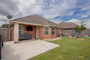 212 Mason Cir, Victoria, TX 77904 - Photo 4