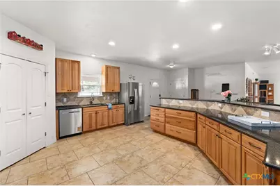 13061 Oakalla Road, Killeen, TX 76549 - Photo 10