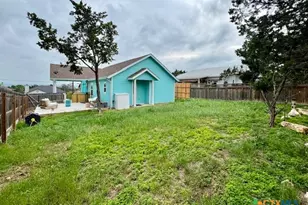 1285 Live Oak Dr, Spring Branch, TX 78070 - Photo 6