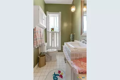 106 S Howe Street, Lampasas, TX 76550 - Photo 26