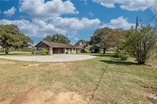 2405 Co Rd 239, Gonzales, TX 78629 - Photo 28