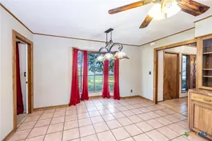 2405 Co Rd 239, Gonzales, TX 78629 - Photo 12