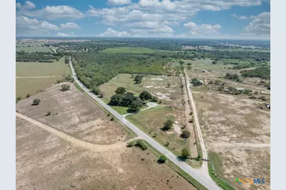 2405 County Road 239, Gonzales, TX 78629 - Photo 36