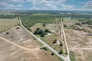 2405 Co Rd 239, Gonzales, TX 78629 - Photo 36