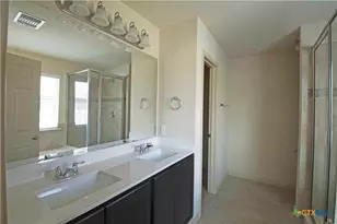 864 Foxfire Dr, New Braunfels, TX 78130 - Photo 8