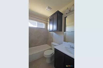 864 Foxfire Drive, New Braunfels, TX 78130 - Photo 12