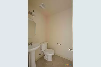 864 Foxfire Drive, New Braunfels, TX 78130 - Photo 10