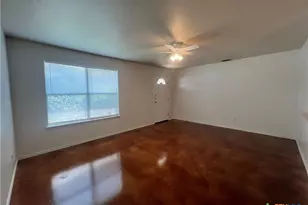 3014 Douglas Fir Dr, New Braunfels, TX 78130 - Photo 4