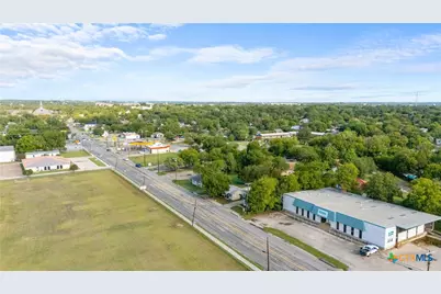 622 E 6th Avenue, Belton, TX 76513 - Photo 14