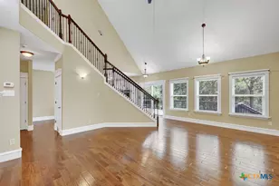 204 Falling Hls, New Braunfels, TX 78132 - Photo 18