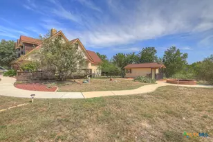 204 Falling Hls, New Braunfels, TX 78132 - Photo 36