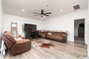 224 Poplin Ln, Troy, TX 76579 - Photo 8