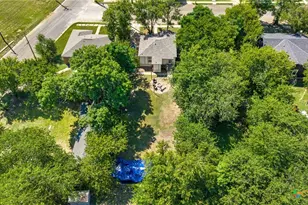 2113 Saunders St, Gatesville, TX 76528 - Photo 22