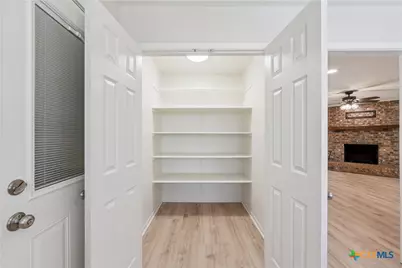 1006 Eagle Drive, Eddy, TX 76524 - Photo 6