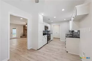 1006 Eagle Dr, Eddy, TX 76524 - Photo 16