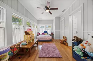 1009 E Leon St, Gatesville, TX 76528 - Photo 22