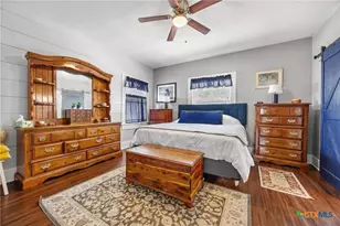 1009 E Leon St, Gatesville, TX 76528 - Photo 8