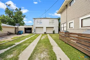 1009 E Leon St, Gatesville, TX 76528 - Photo 4