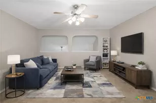 716 Hollow Ridge, Schertz, TX 78108 - Photo 32