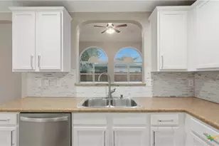 716 Hollow Ridge, Schertz, TX 78108 - Photo 16