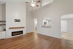 716 Hollow Ridge, Schertz, TX 78108 - Photo 14