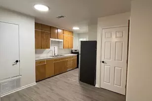 1802 W Avenue H, Temple, TX 76504 - Photo 8