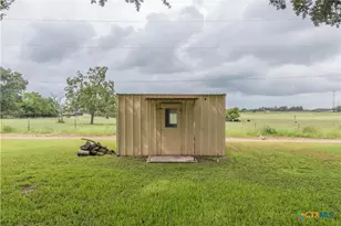 316 S Mulberry Ave, Luling, TX 78648 - Photo 26