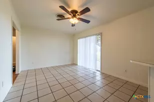 316 S Mulberry Ave, Luling, TX 78648 - Photo 6