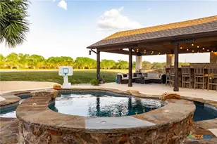 311 Ski Plex Dr, Seguin, TX 78155 - Photo 42