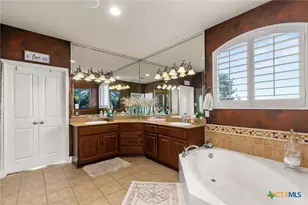 311 Ski Plex Dr, Seguin, TX 78155 - Photo 28