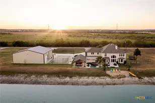 311 Ski Plex Dr, Seguin, TX 78155 - Photo 1