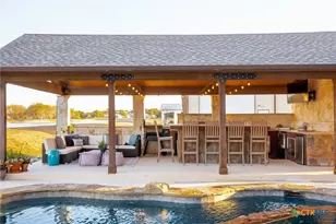 311 Ski Plex Dr, Seguin, TX 78155 - Photo 2